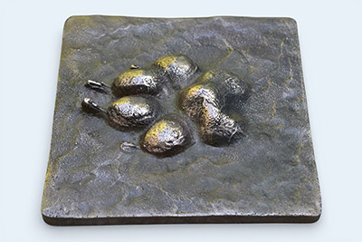 Bronze Pet-Paw tile
